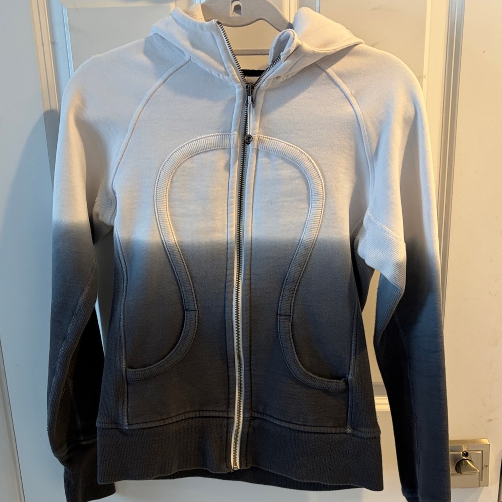 lululemon athletica White & Black Ombré Scuba